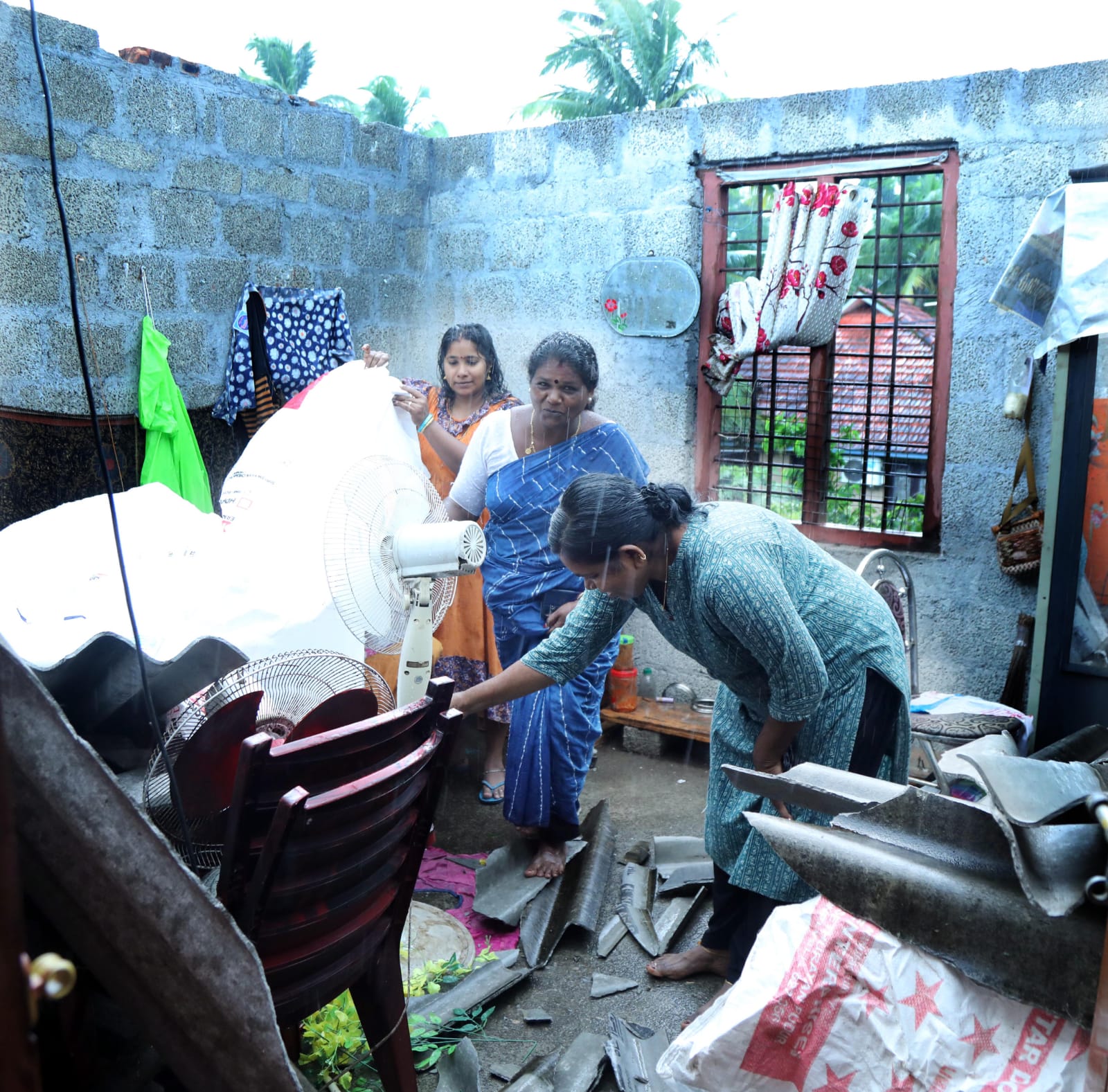 ശക്തമായ മഴയിലും കാറ്റിലും കുരട്ടിശ്ശേരി വില്ലേജിൽ വ്യാപക നാശനഷ്ടം
